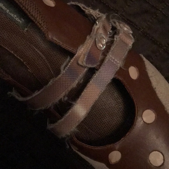 Flats - Picture 3 of 3